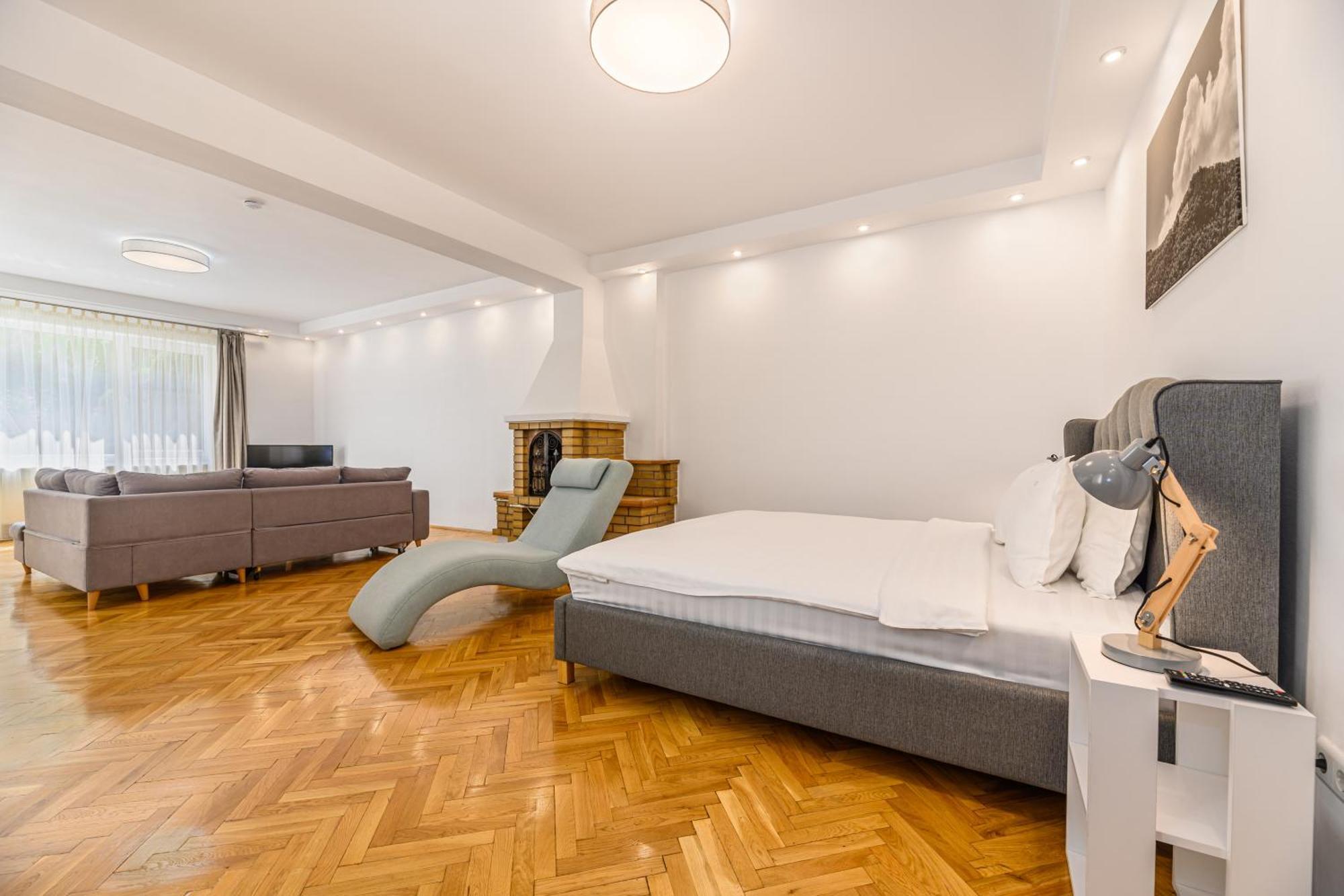 Cedrus Boutique Hotel Brasov Exterior photo