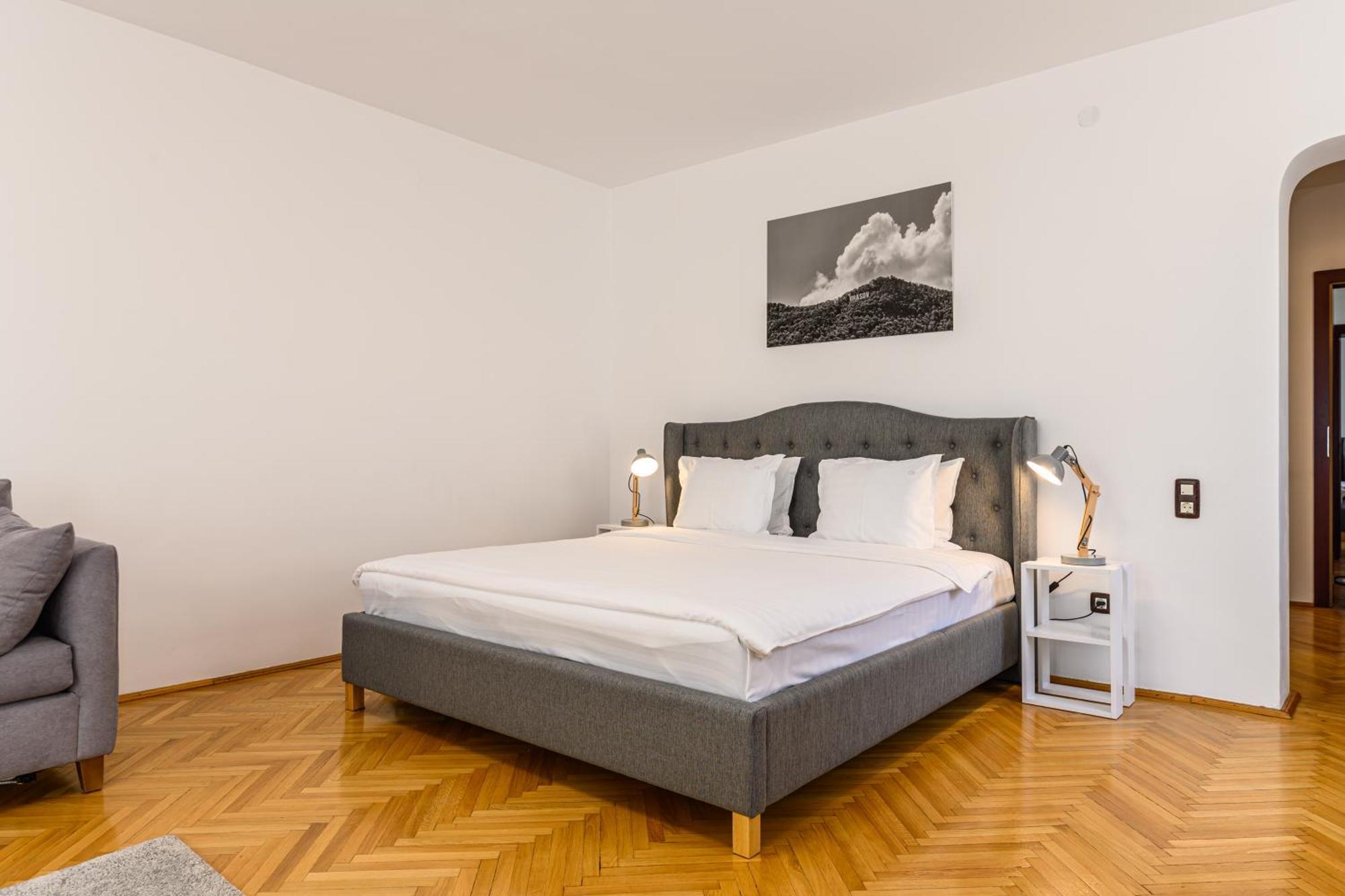 Cedrus Boutique Hotel Brasov Exterior photo