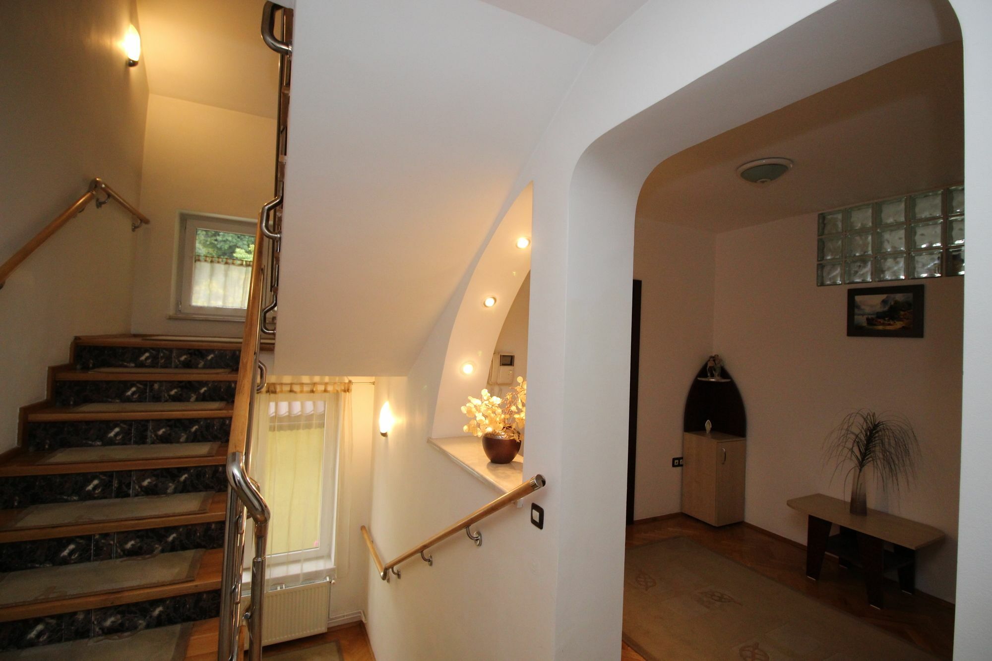 Cedrus Boutique Hotel Brasov Exterior photo